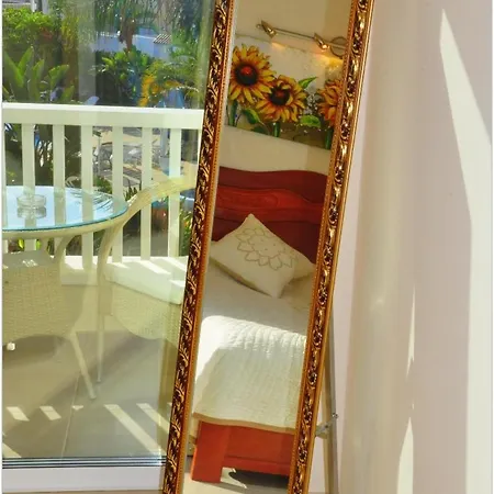 Townhouse In Mar Pm/182 *
